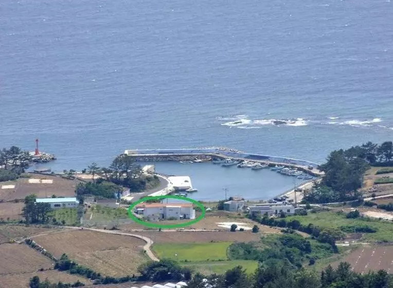 ペンション Jeju Doldam B&b