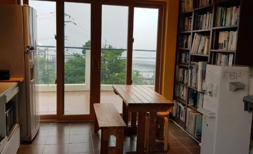 ペンション Jeju Doldam B&b