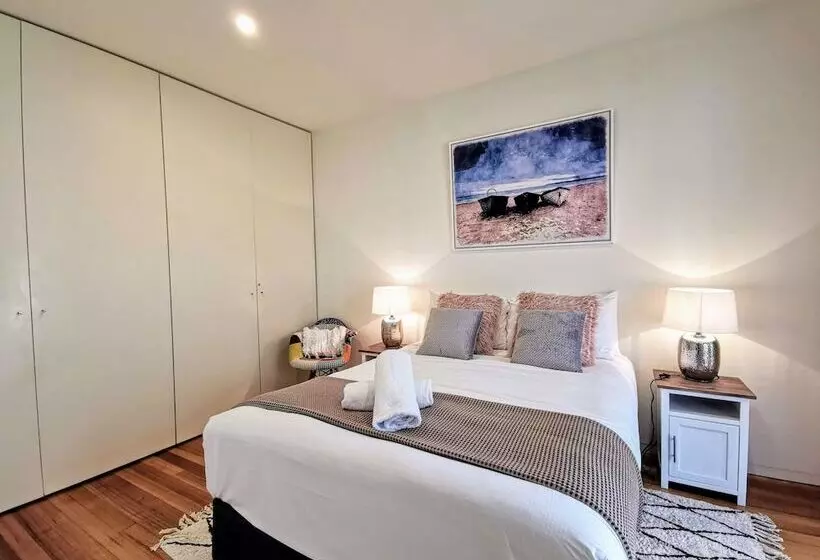 Phoenix Apartments