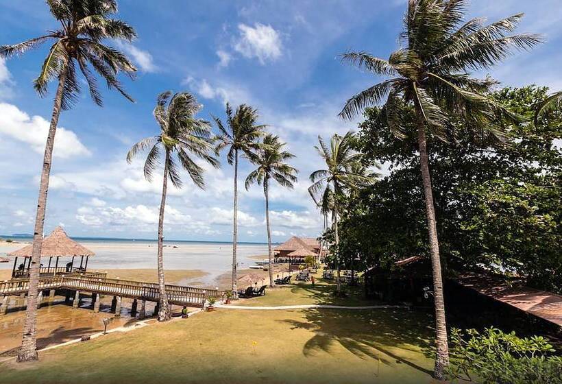 Bintan Spa Villa Beach Resort & Spa