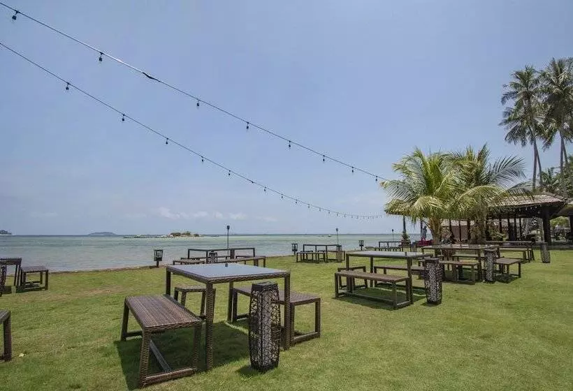 Bintan Spa Villa Beach Resort & Spa