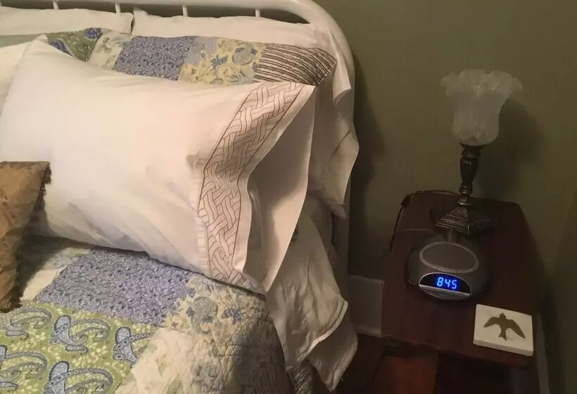 Riffles And Runs B & B