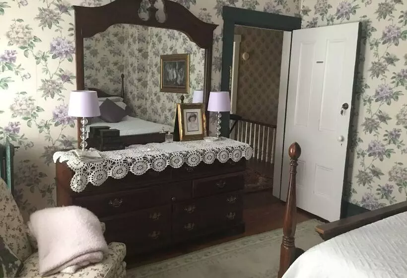 Riffles And Runs B & B