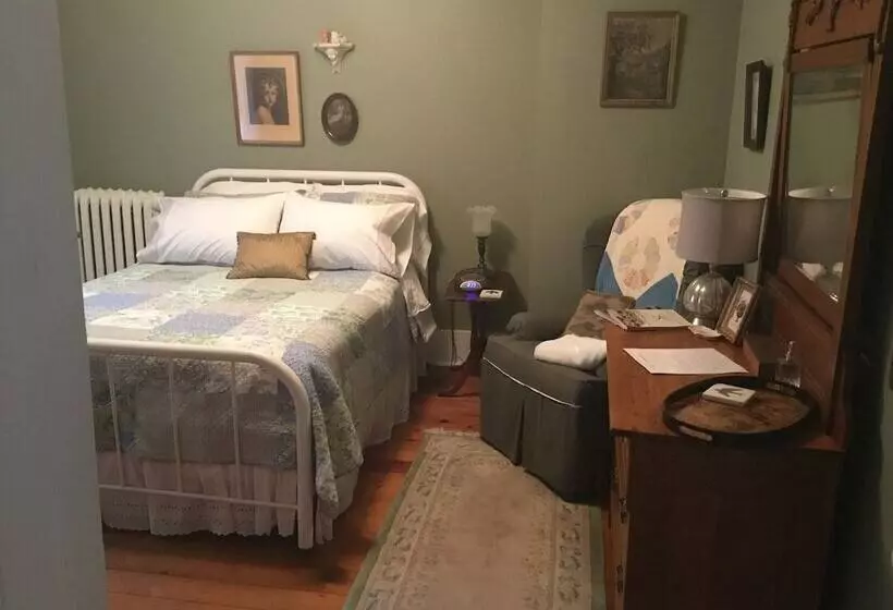 Riffles And Runs B & B