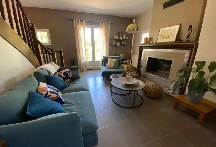 ベッドアンドブレックファースト Chambres D'hôtes La Bastide St Julien