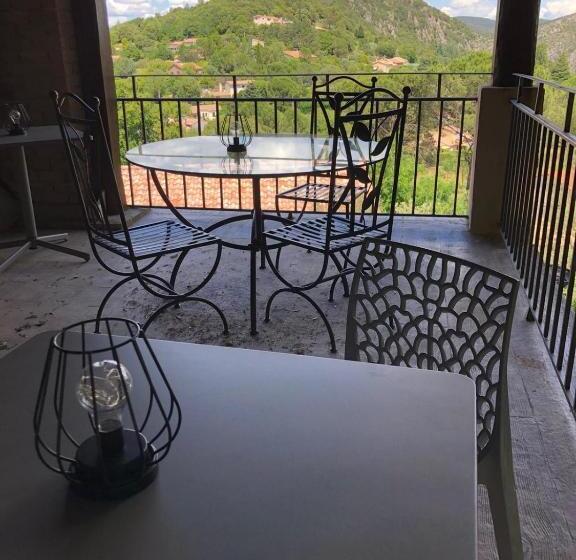 ベッドアンドブレックファースト Chambres D'hôtes La Bastide St Julien