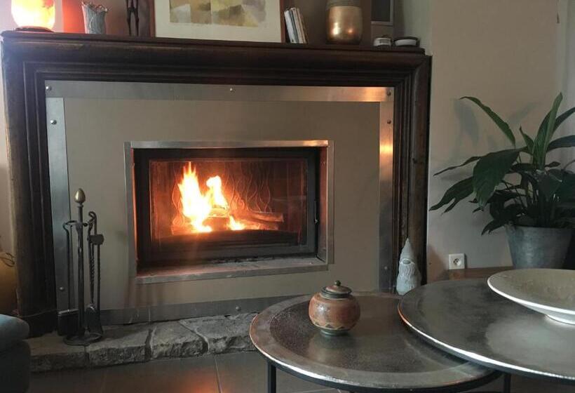 ベッドアンドブレックファースト Chambres D'hôtes La Bastide St Julien