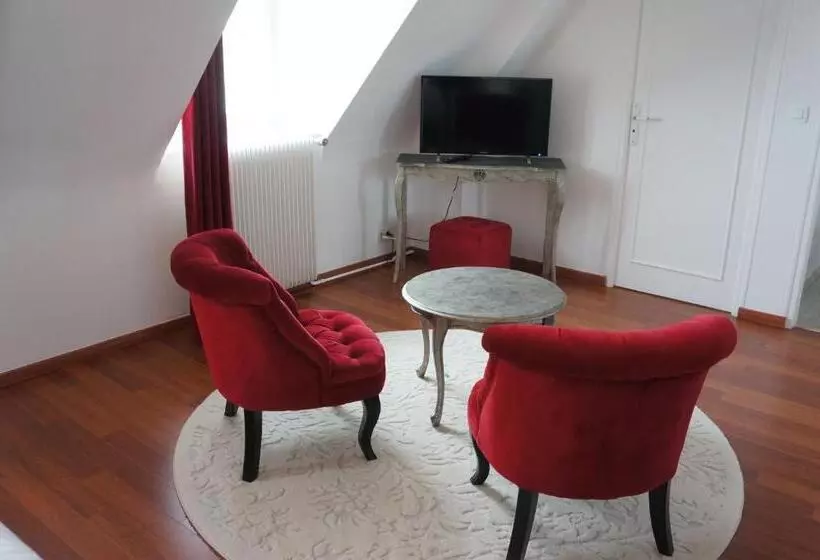 Aamiaismajoitus (B&B) Manoir 1685 Saint Malo