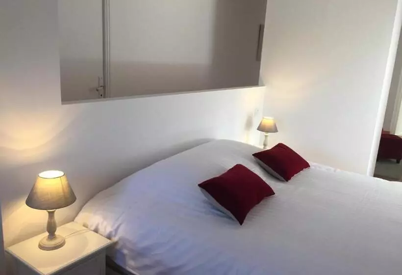 Aamiaismajoitus (B&B) Manoir 1685 Saint Malo