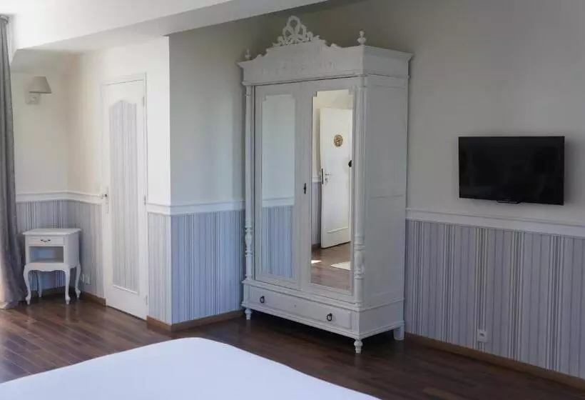 Aamiaismajoitus (B&B) Manoir 1685 Saint Malo