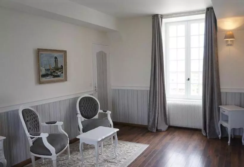 Aamiaismajoitus (B&B) Manoir 1685 Saint Malo