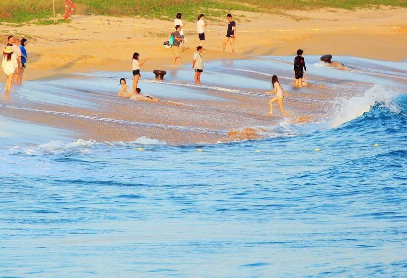 تختخواب و صبحانه Beachcastle & Sea View Villa