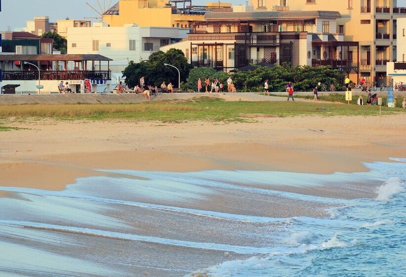 تختخواب و صبحانه Beachcastle & Sea View Villa