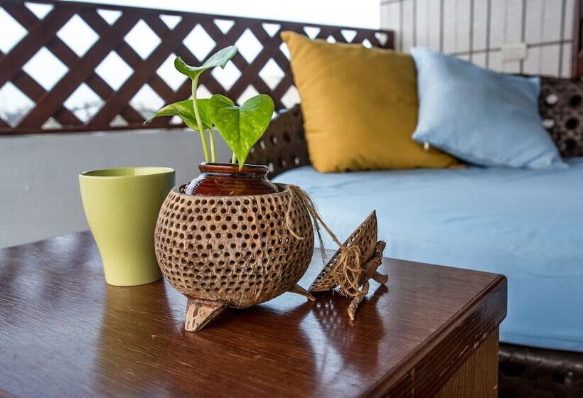 تختخواب و صبحانه Beachcastle & Sea View Villa