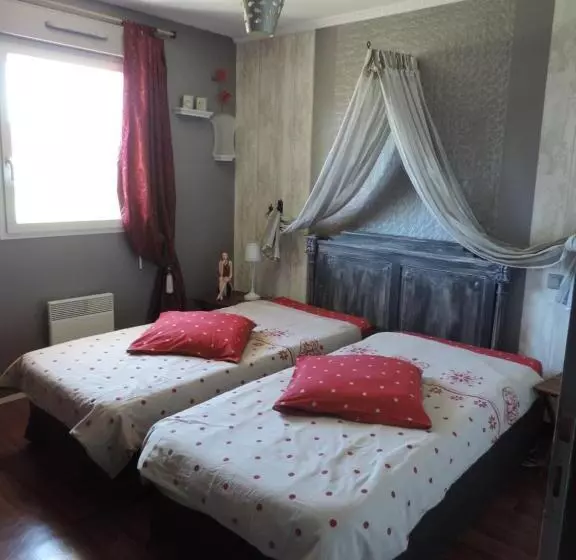 Aamiaismajoitus (B&B) Villa Des Hortensias