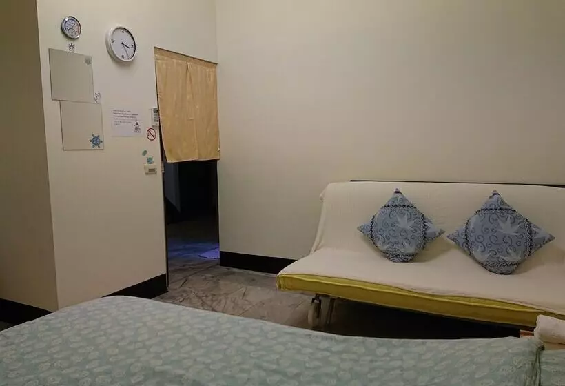 Beginning Guesthouse   Hostel