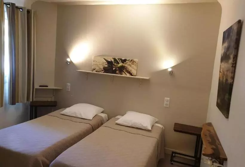 ホテル Au Relais Provencal