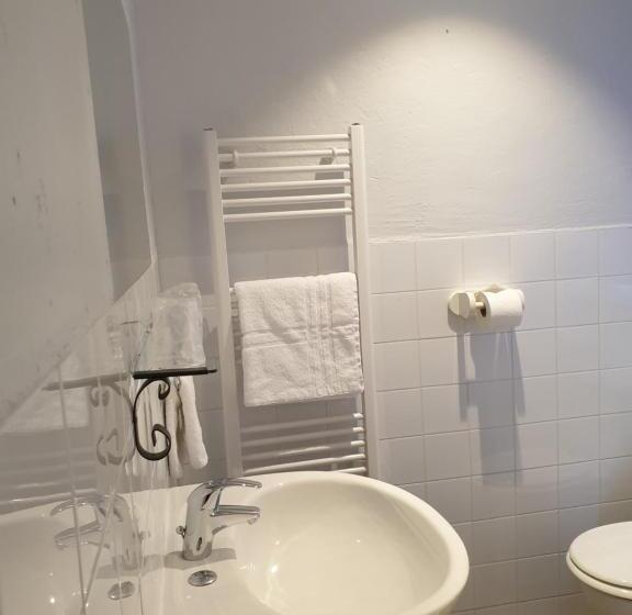 ホテル Au Relais Provencal