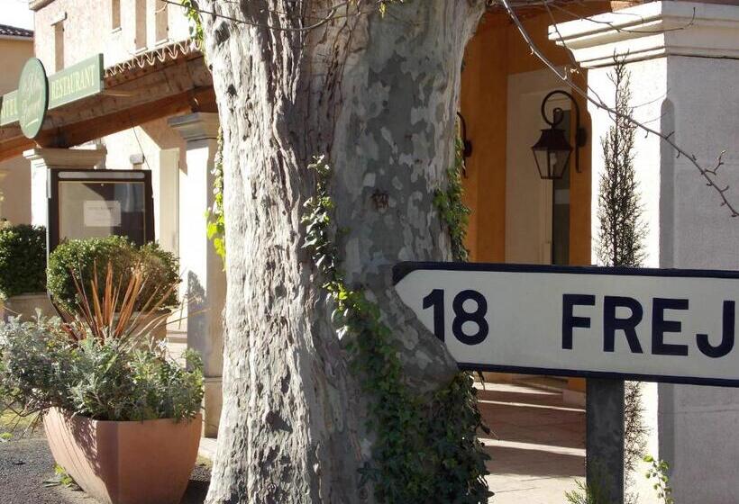 ホテル Au Relais Provencal