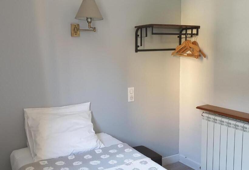 ホテル Au Relais Provencal