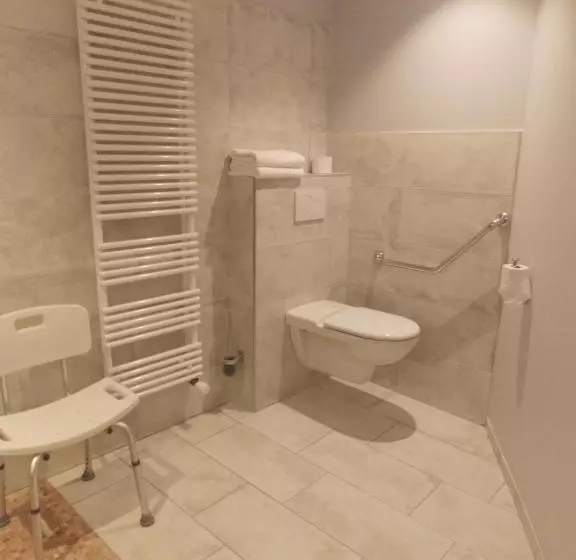 ホテル Au Relais Provencal
