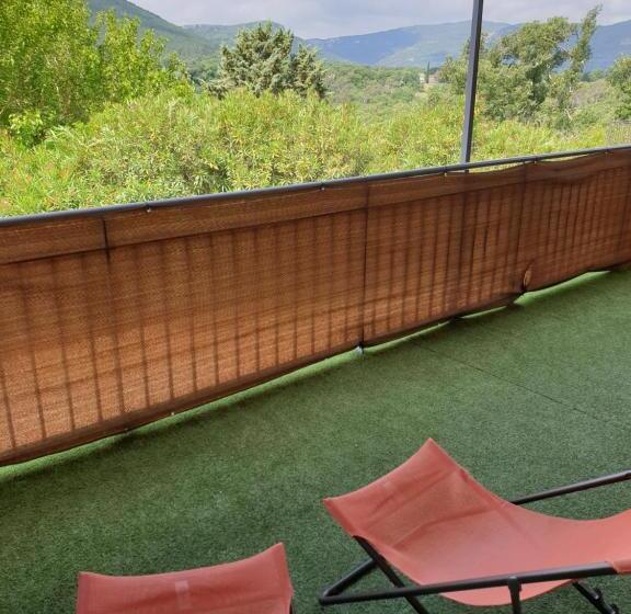 ホテル Au Relais Provencal