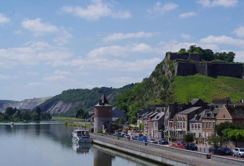 هتل Hôtel Le Roosevelt