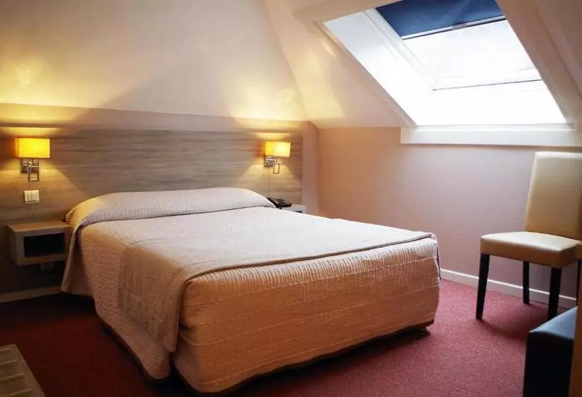 Hotelli Hôtel Le Roosevelt