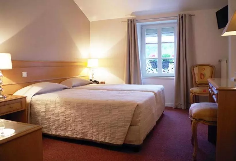 Hotelli Hôtel Le Roosevelt