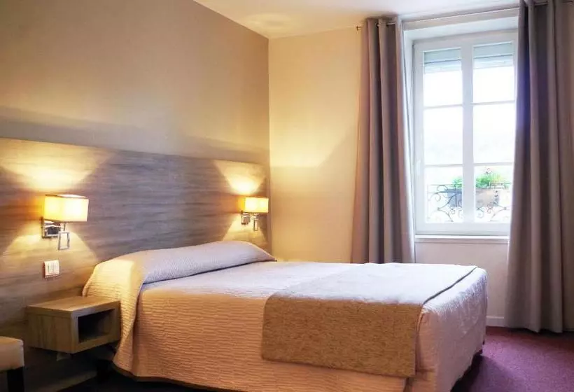 Hotelli Hôtel Le Roosevelt
