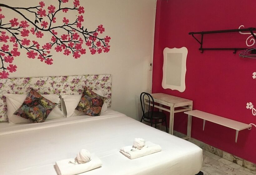 هتل I Talay Lodge Boutique