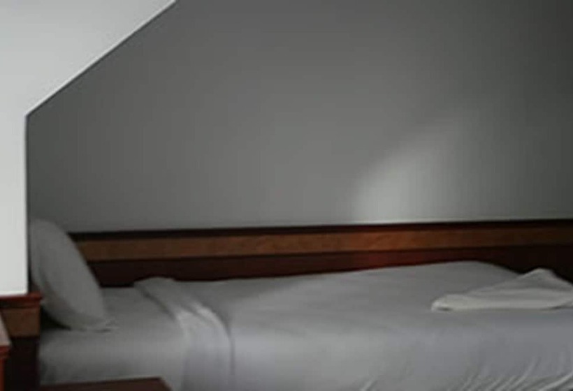 فندق Jinda Resort