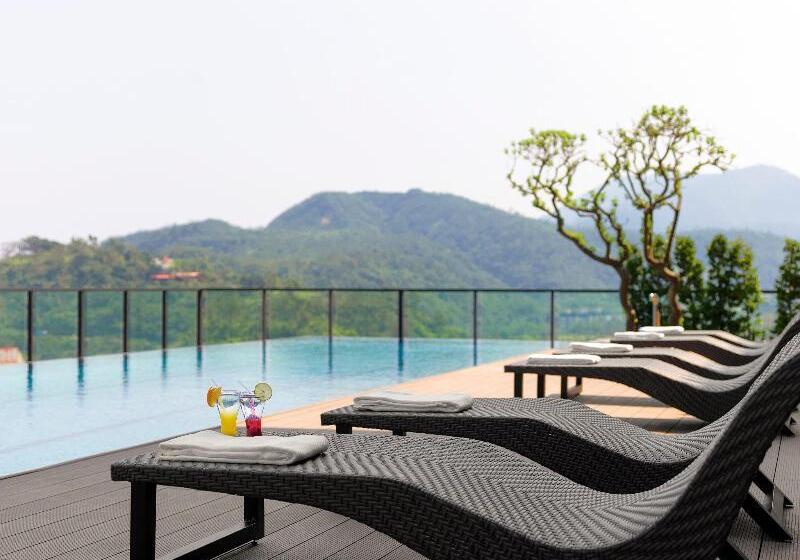 Lakeshore Hotel Suao