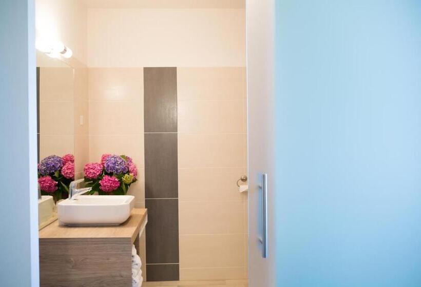 فندق Restaurant Le Sully