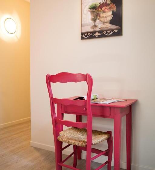 فندق Restaurant Le Sully