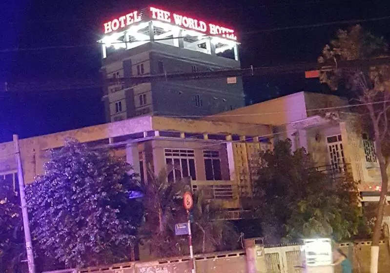 هتل The World