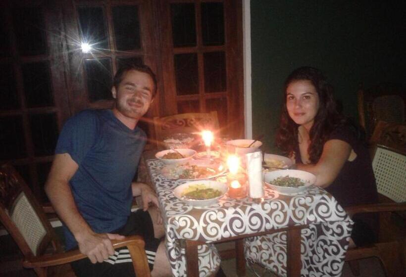 بنسيون Elephant Safari Lodge Sigiriya Junction