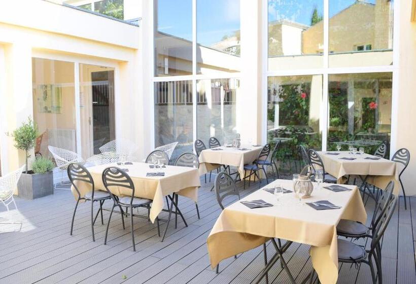 渡假胜地 Le Moulin De César