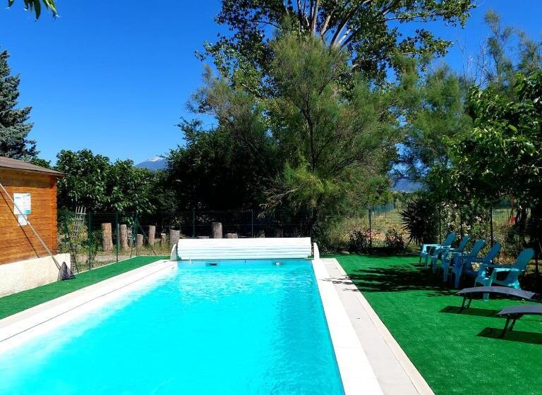 渡假胜地 Le Moulin De César