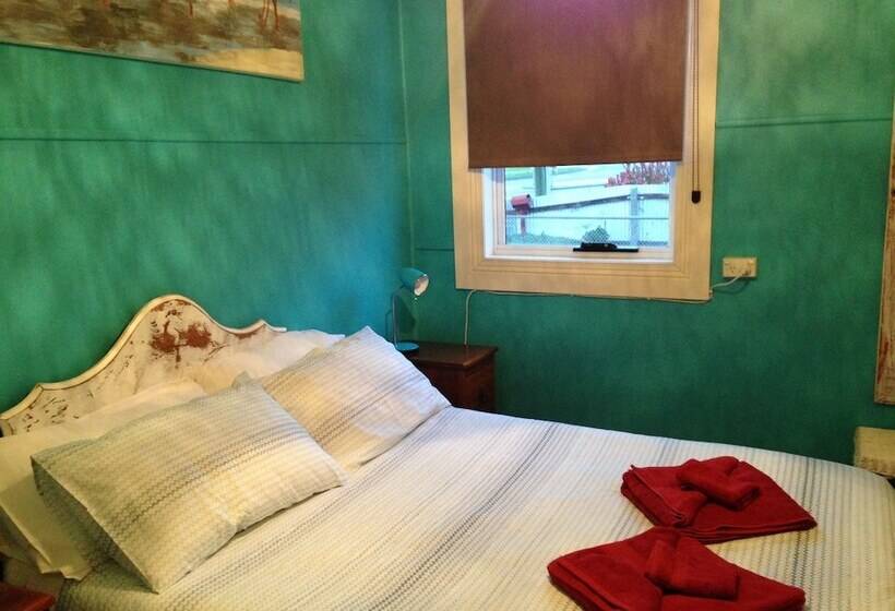 The Spotted Salmon Cottage