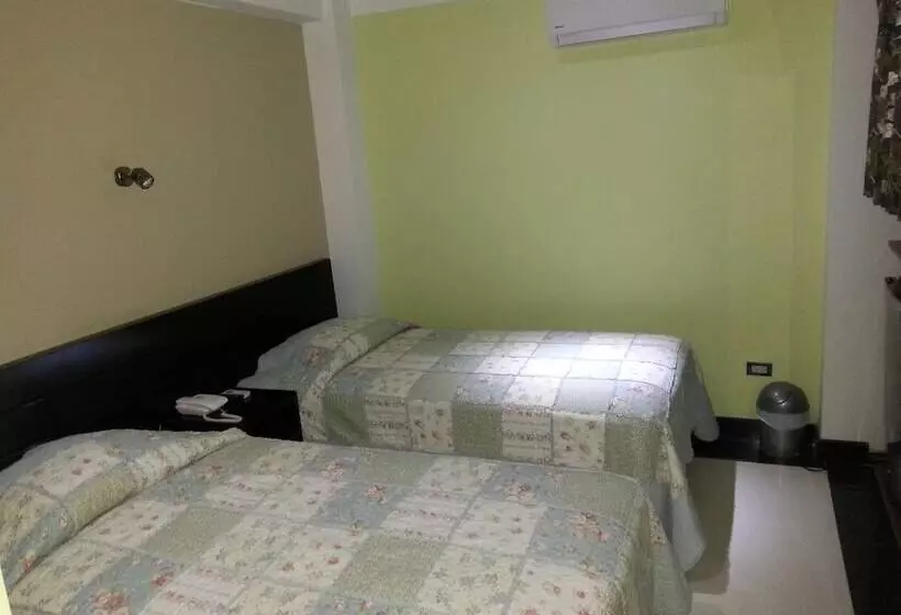 Ari S Hotel Iii