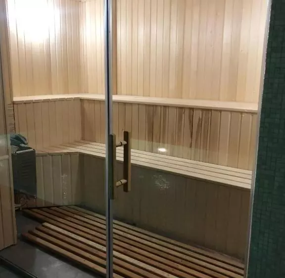 Astor Hotel & Spa
