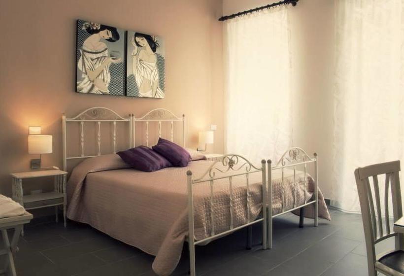 تختخواب و صبحانه Al Decoro