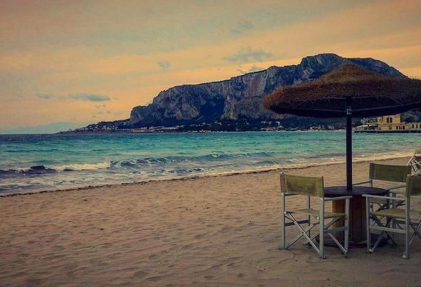 تختخواب و صبحانه Al Decoro