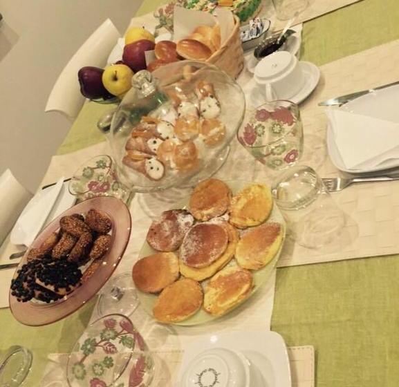 تختخواب و صبحانه Al Decoro