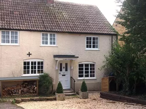 ベッドアンドブレックファースト Clare Cottage