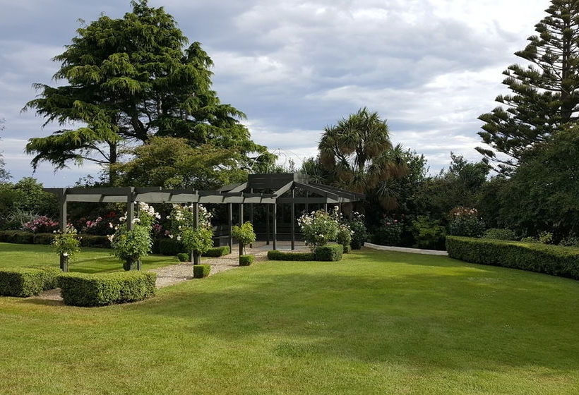 צימר The Manor Estate