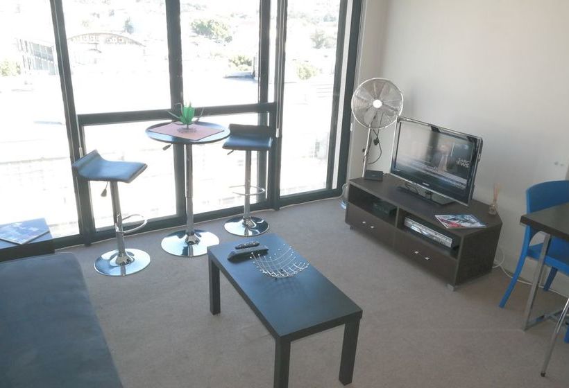 Four Seasons Apartments