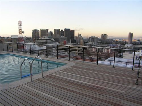 Four Seasons Apartments