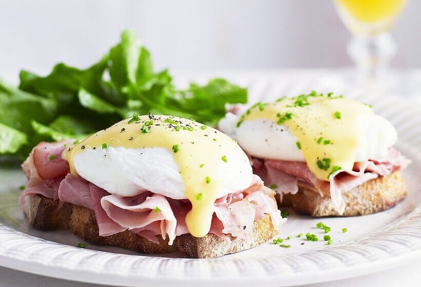 Golden Caves   Bed & Breakfast